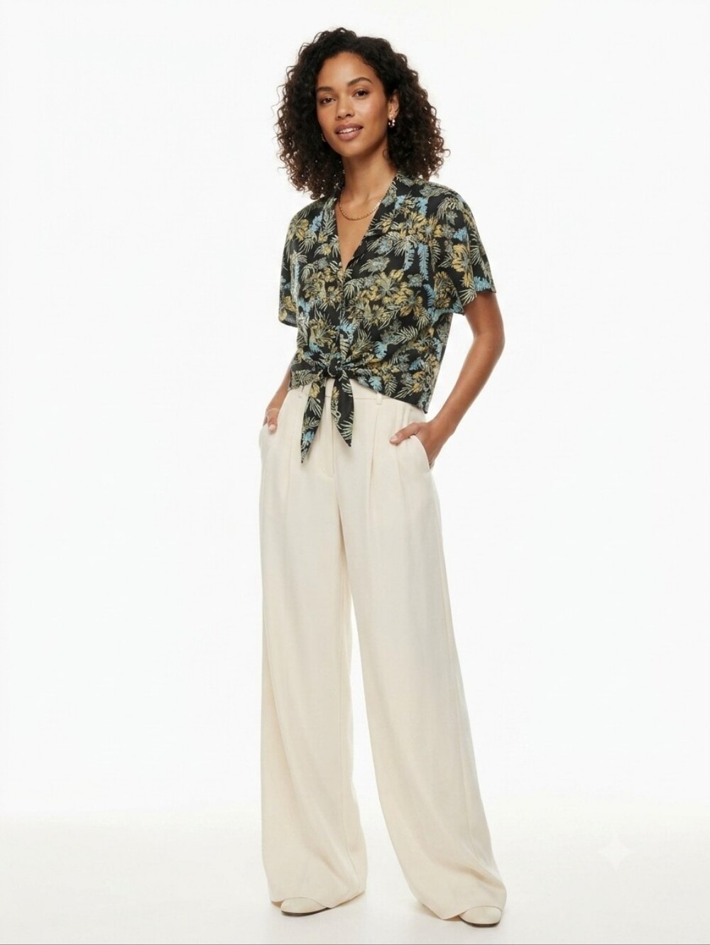 Aritzia Wilfred Free Tropical Tie-Front Shirt